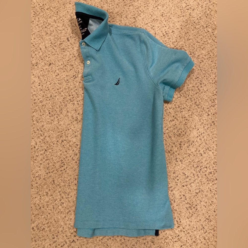 XL Nautica performance deck polo shirt.